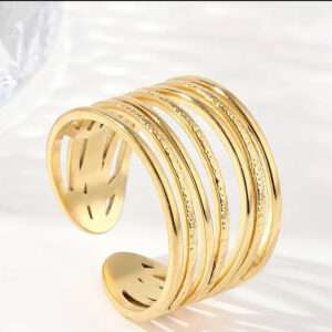Bague ajourée