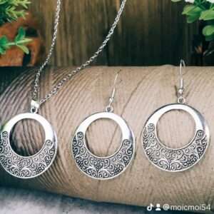 Parure tribal