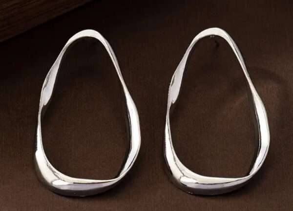 Boucles d'oreilles clou grand ovale