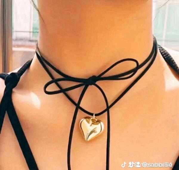 Collier cordon cœur