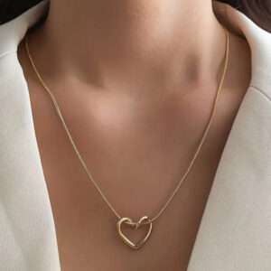 Collier fin coeur