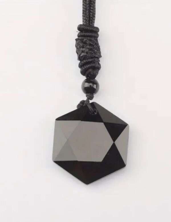 Collier pendentif obsidienne
