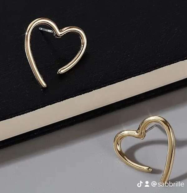 Boucles d'oreilles coeur irregulier